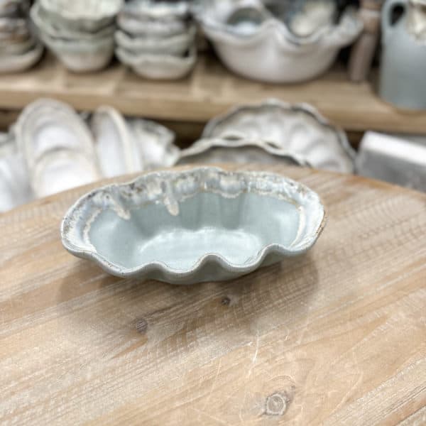 Etta B Flutter Dish