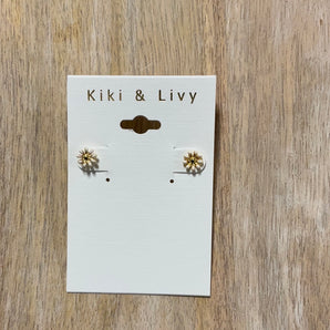 Teeny Daisy Studs