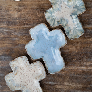 Etta B Gifting Cross