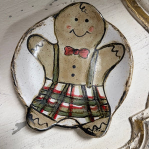 Etta B Gingerbread Plaid Dish