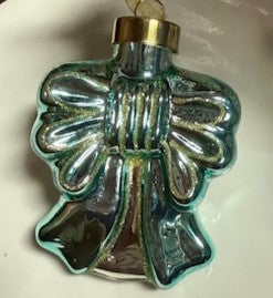 Bow Glass Ornament