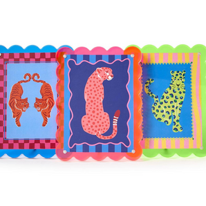 5x7 Acrylic Scalloped Frame