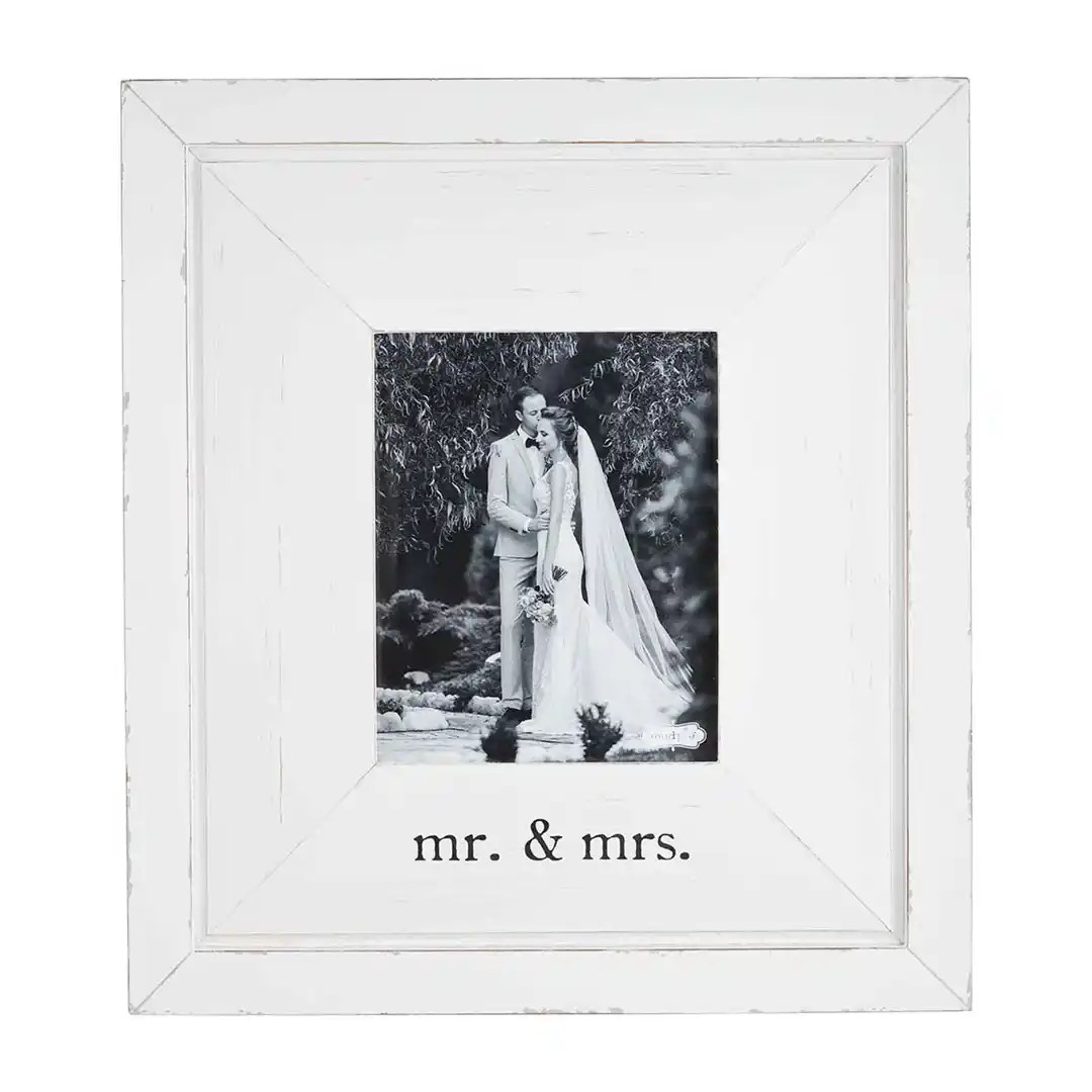 8x10 Mr and Mrs Wood Frame