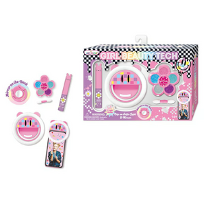 Cool Vibes Girl Beauty Tech