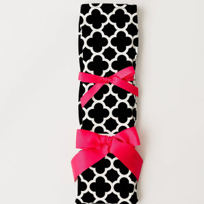 Quatrefoil Black Cake Knife - Birthday cake knife