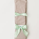 Quatrefoil Gray Cake Knife - Birthday cake knife