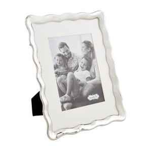 Wavy Metal 5x7 Frame